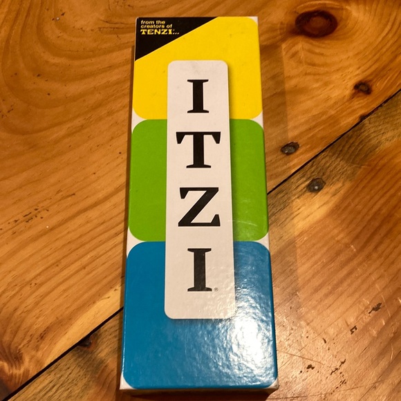 ITZI Kids Ages 8+ Card Game - Picture 1 of 4